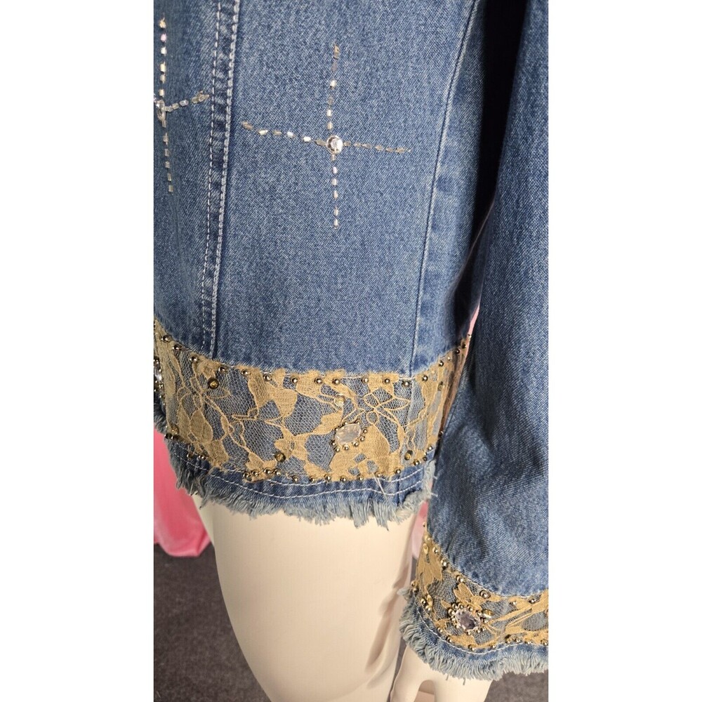 Step In Style Y2K Unique Denim Lace Studded  Rhinestone Jean Jacket Size Large - Picture 12 of 16